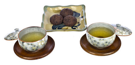 お彼岸の「おはぎ」は、いつ供える?いつ食べる?